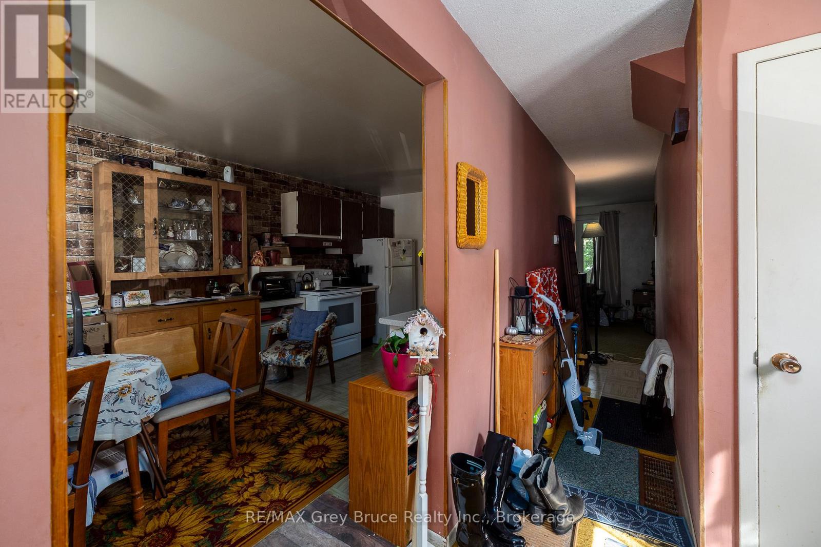 1068 11th Street E, Owen Sound, Ontario  N4K 5V6 - Photo 5 - X13237214