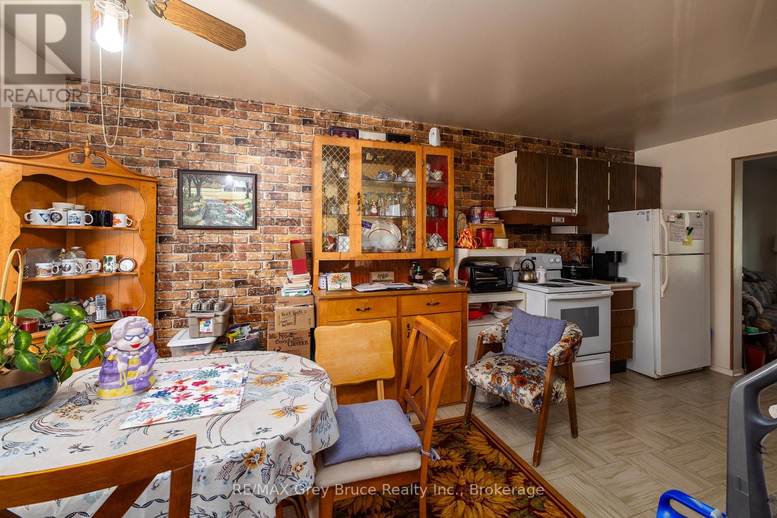 1068 11th Street E, Owen Sound, Ontario  N4K 5V6 - Photo 8 - X13237214