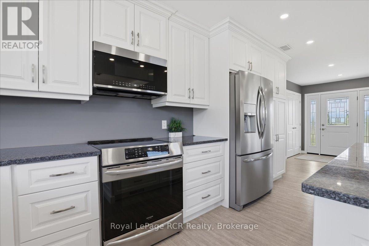 6442 Given Road, Minto, Ontario  N0G 1M0 - Photo 16 - X13237424