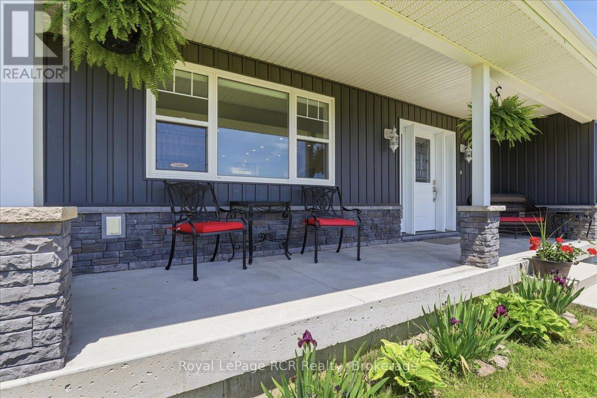 6442 Given Road, Minto, Ontario  N0G 1M0 - Photo 4 - X13237424