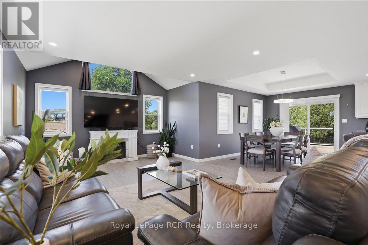 6442 Given Road, Minto, Ontario  N0G 1M0 - Photo 6 - X13237424