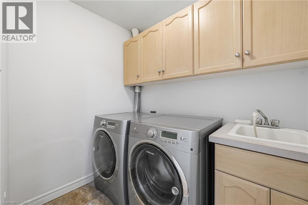 85 Edgewater Drive Unit# 6, Stoney Creek, Ontario  L8E 4Z2 - Photo 29 - 40836274
