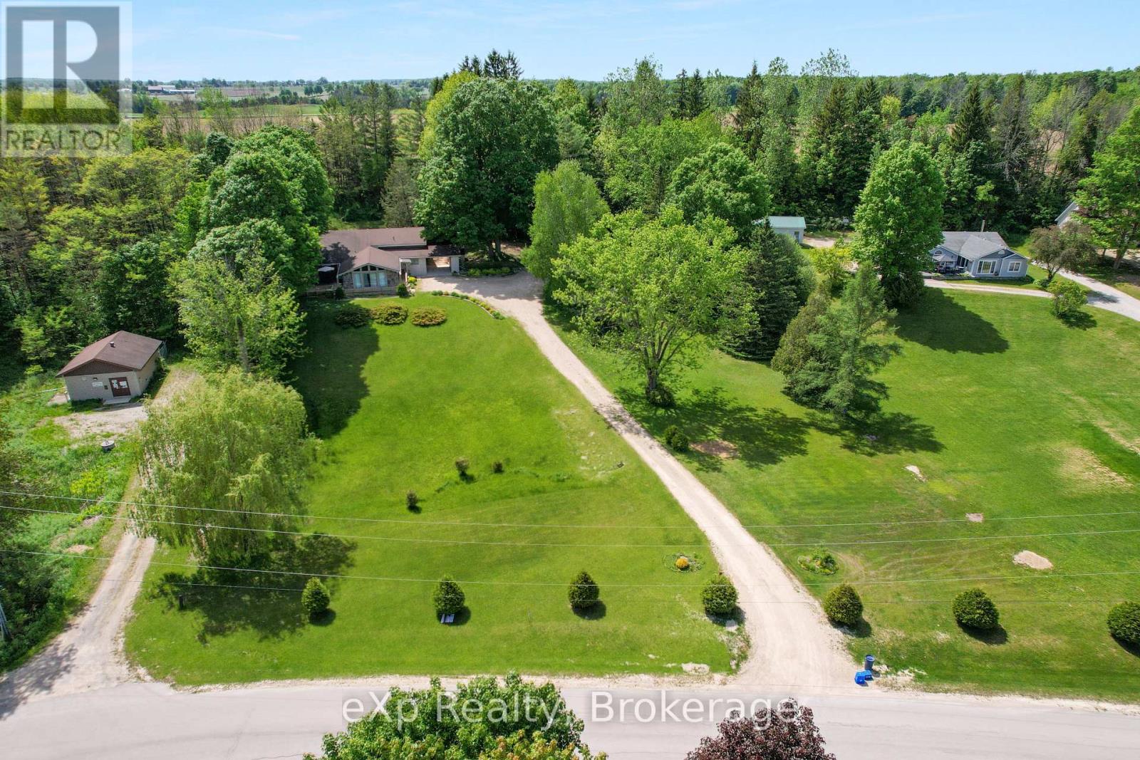 448 Lake Rosalind Road 4, Brockton, Ontario  N4N 3B9 - Photo 2 - X13237846