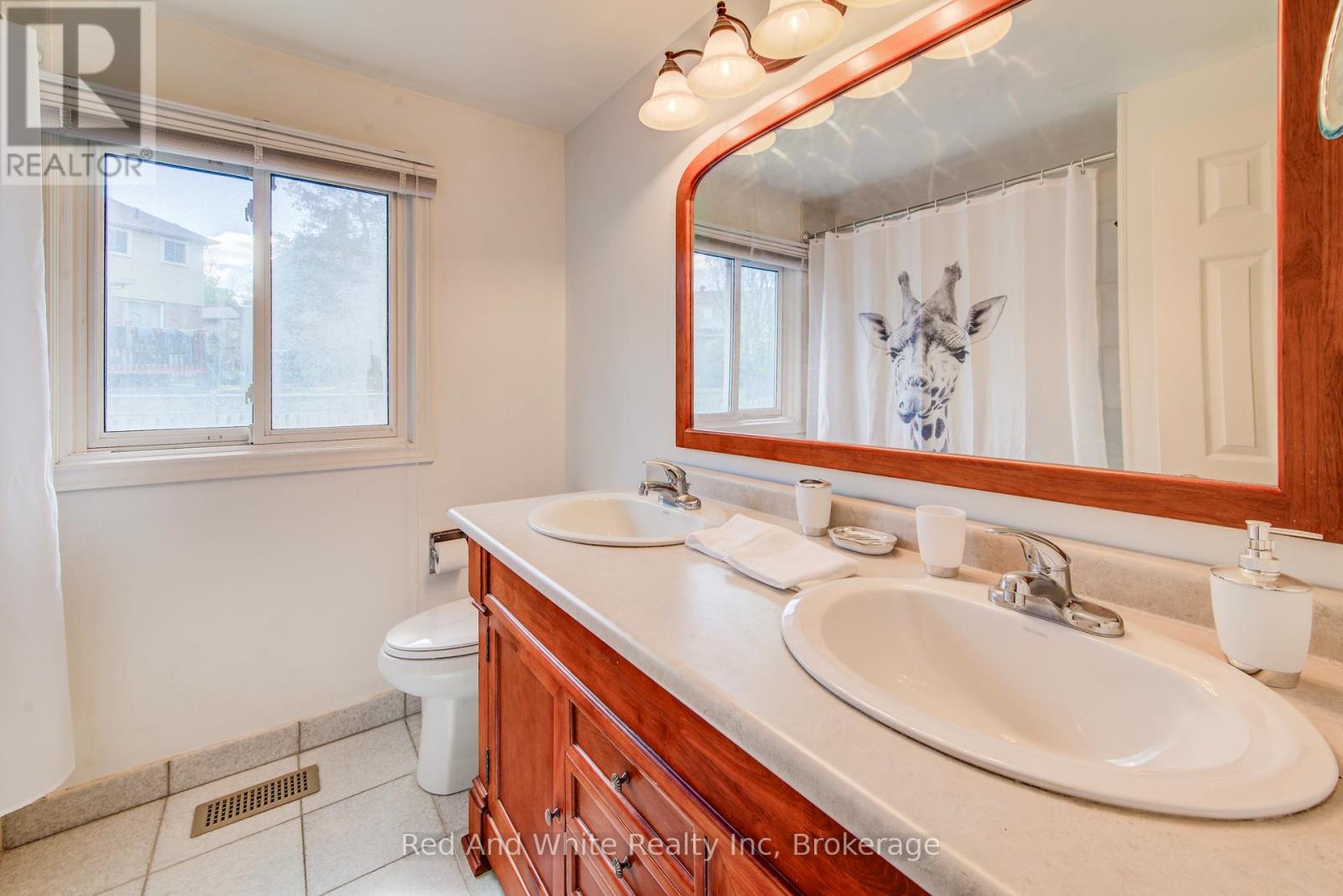 13 Gateview Drive, Waterloo, Ontario  N2T 1A3 - Photo 22 - X13237998