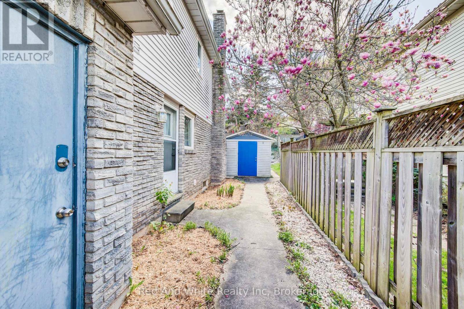 13 Gateview Drive, Waterloo, Ontario  N2T 1A3 - Photo 37 - X13237998