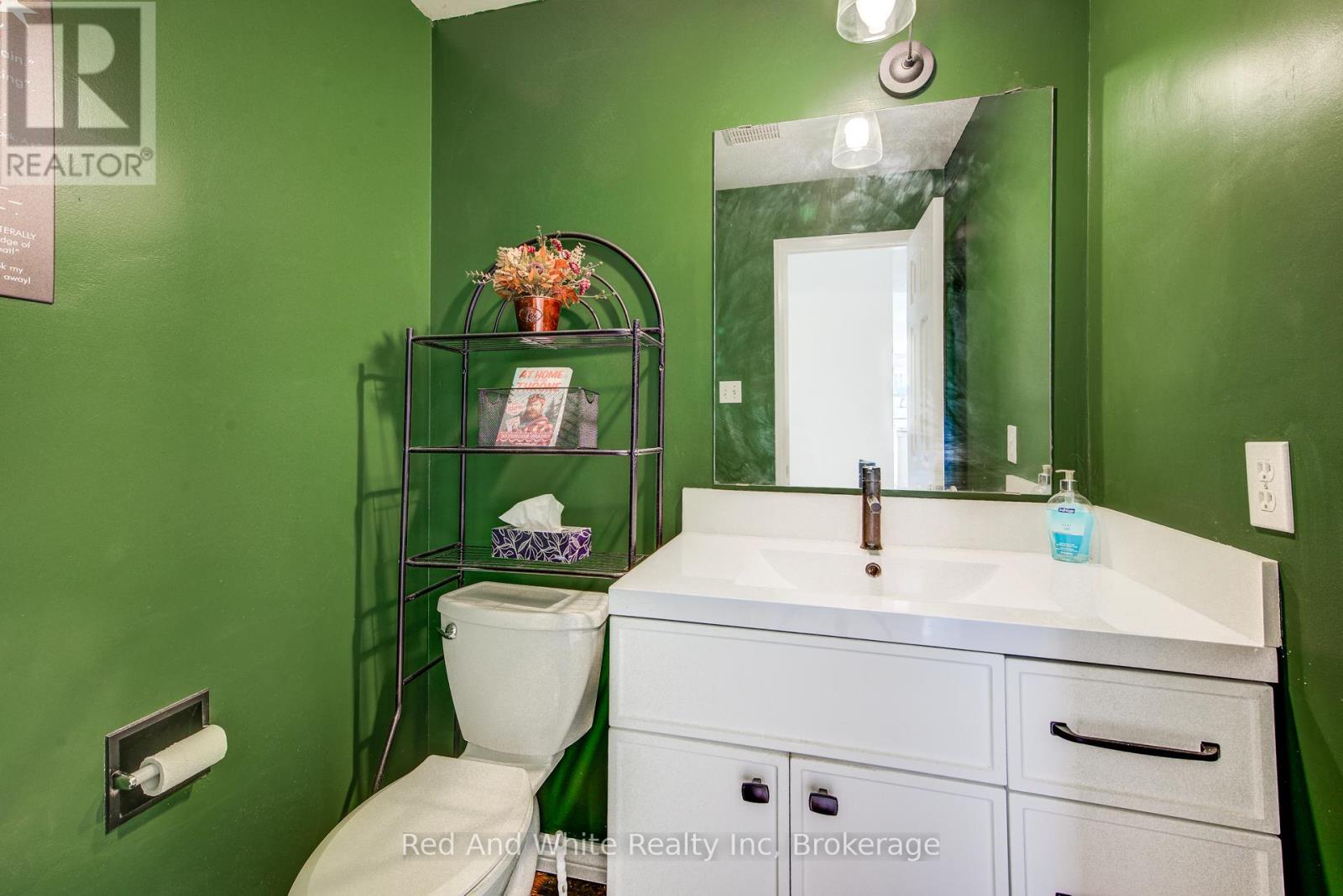 13 Gateview Drive, Waterloo, Ontario  N2T 1A3 - Photo 6 - X13237998