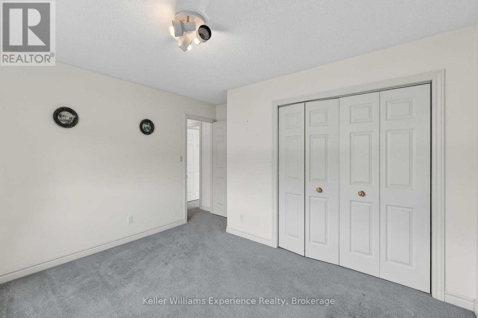 5 Bridle Road, Penetanguishene, Ontario  L9M 1J5 - Photo 10 - S13238062