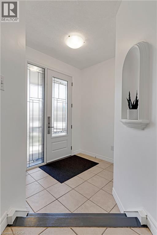 11 Goodwood Court, Cambridge, Ontario  N1R 8M7 - Photo 3 - 40835462