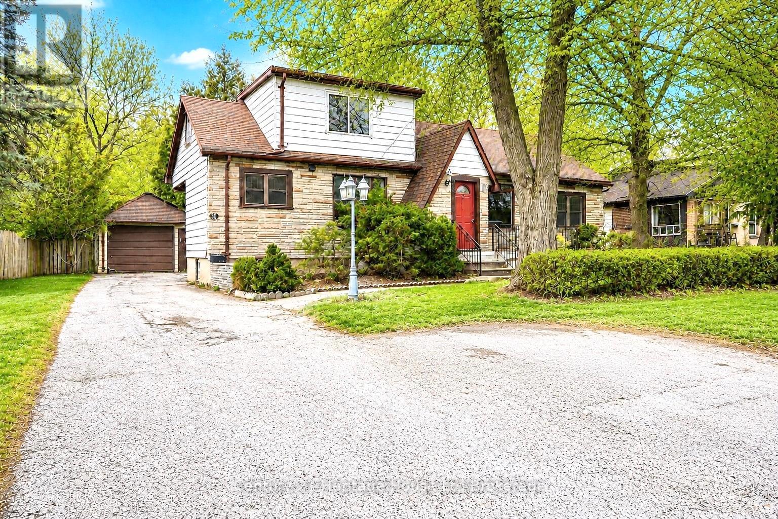 31 Wethered Street, London East, Ontario  N5Y 1G8 - Photo 2 - X13238092