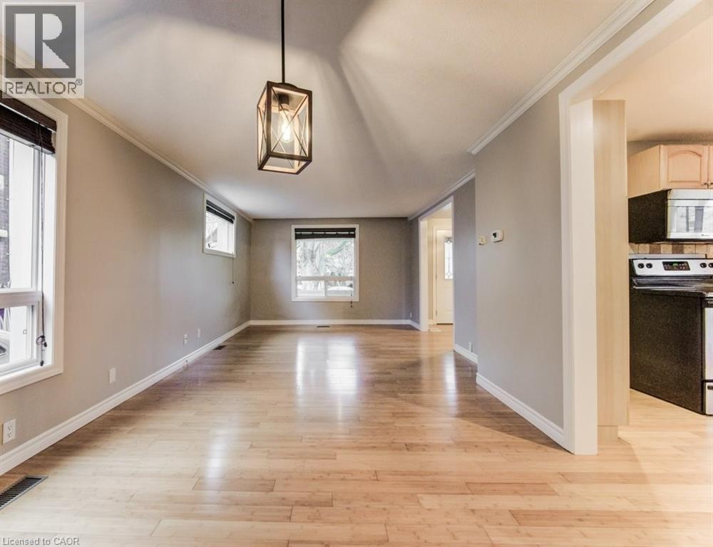 26 St. Leger Street, Kitchener, Ontario  N2H 4L9 - Photo 10 - 40836547