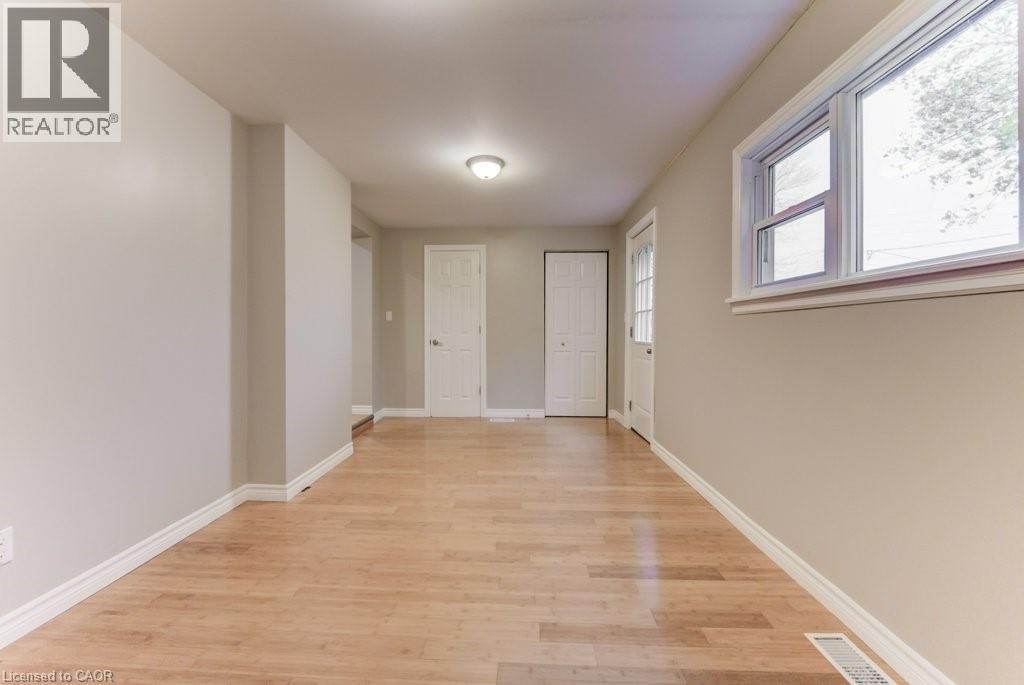 26 St. Leger Street, Kitchener, Ontario  N2H 4L9 - Photo 14 - 40836547