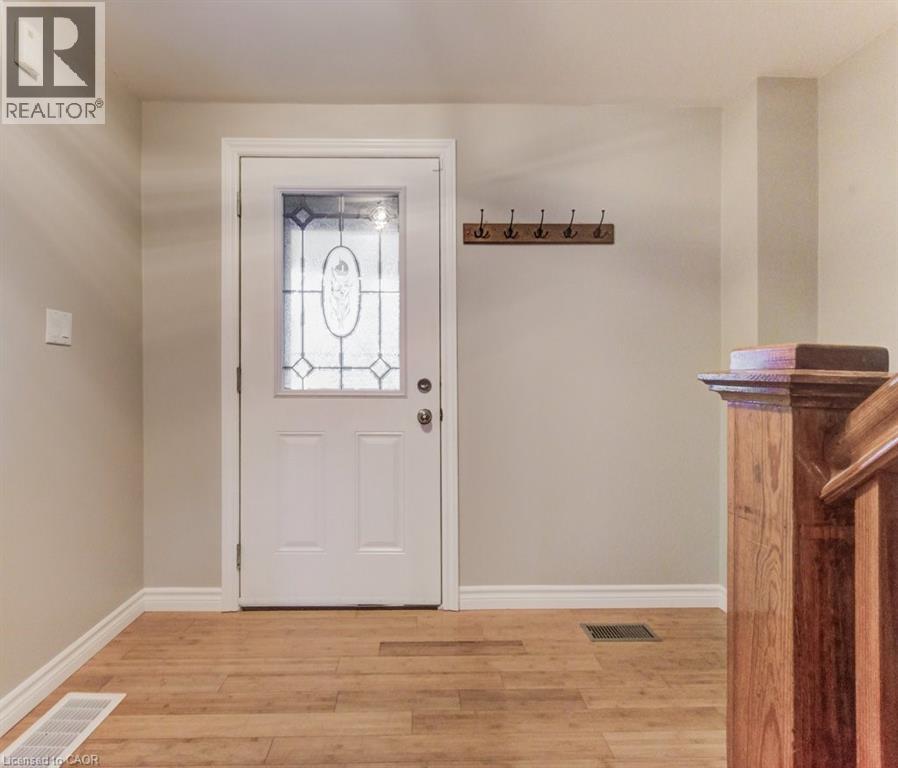 26 St. Leger Street, Kitchener, Ontario  N2H 4L9 - Photo 6 - 40836547