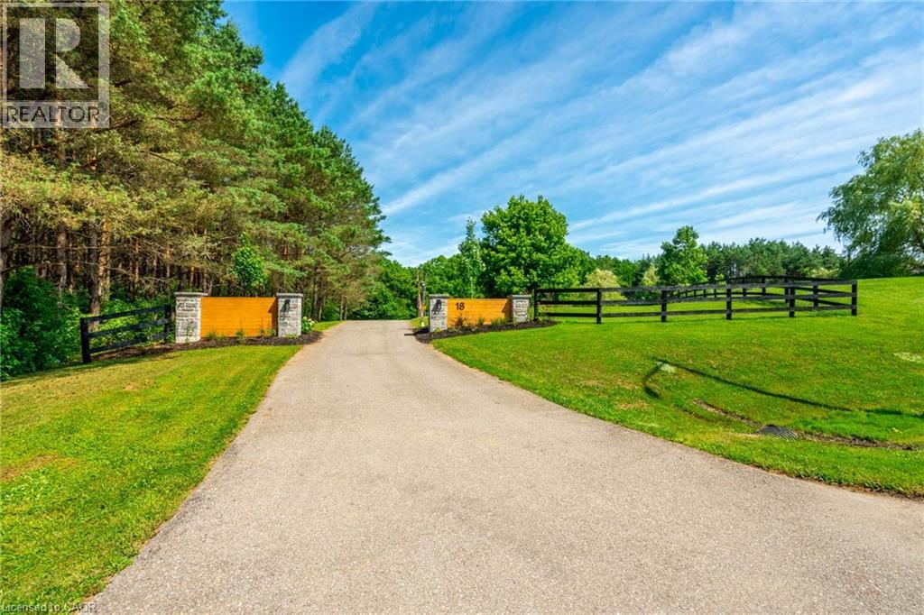 18 Westie Road, Brantford, Ontario  N3T 5L4 - Photo 4 - 40828502