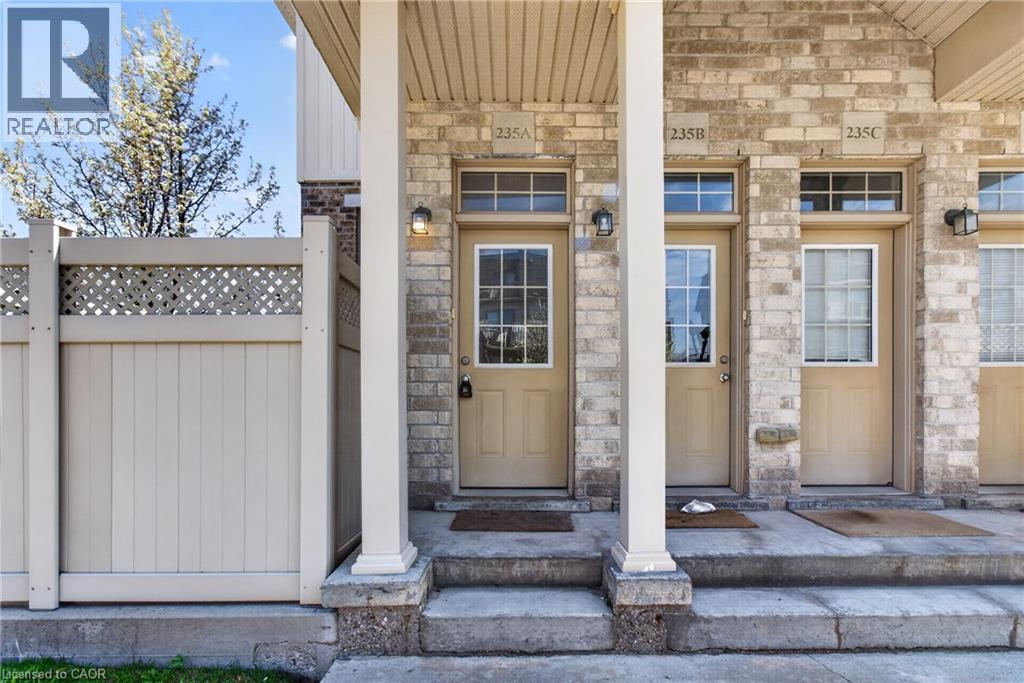 235 Jessica Court Unit# A, Kitchener, Ontario  N2R 0C5 - Photo 3 - 40836472
