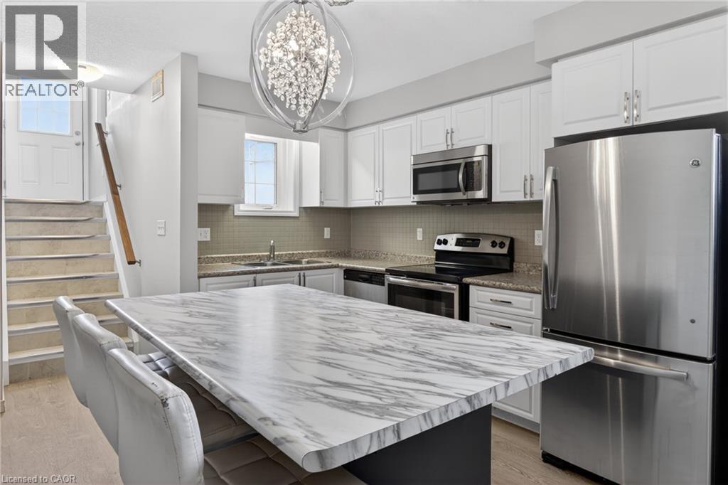 235 Jessica Court Unit# A, Kitchener, Ontario  N2R 0C5 - Photo 6 - 40836472