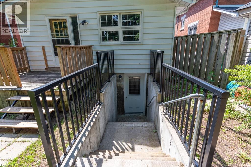 40 Woodland Avenue, Kitchener, Ontario  N2M 3G7 - Photo 46 - 40835086