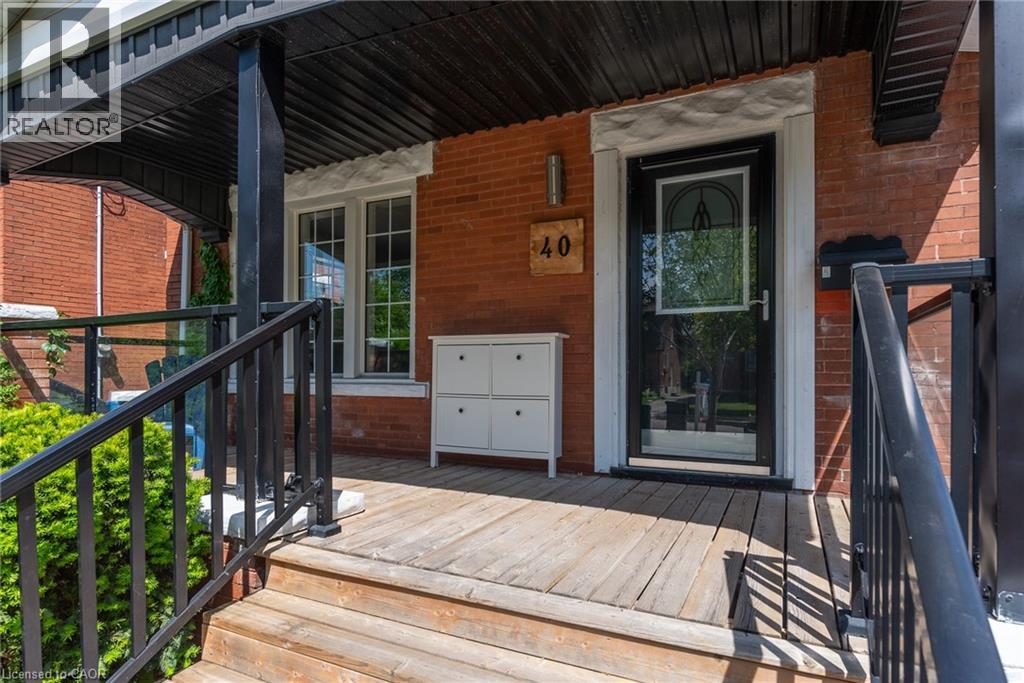 40 Woodland Avenue, Kitchener, Ontario  N2M 3G7 - Photo 4 - 40835085