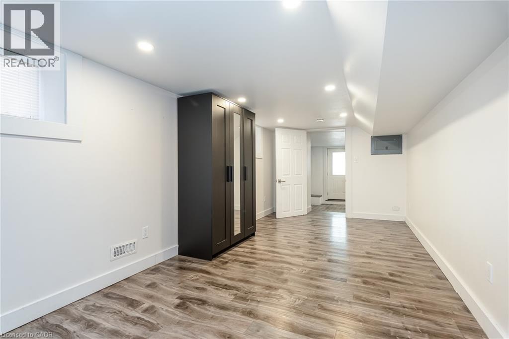 40 Woodland Avenue, Kitchener, Ontario  N2M 3G7 - Photo 43 - 40835085