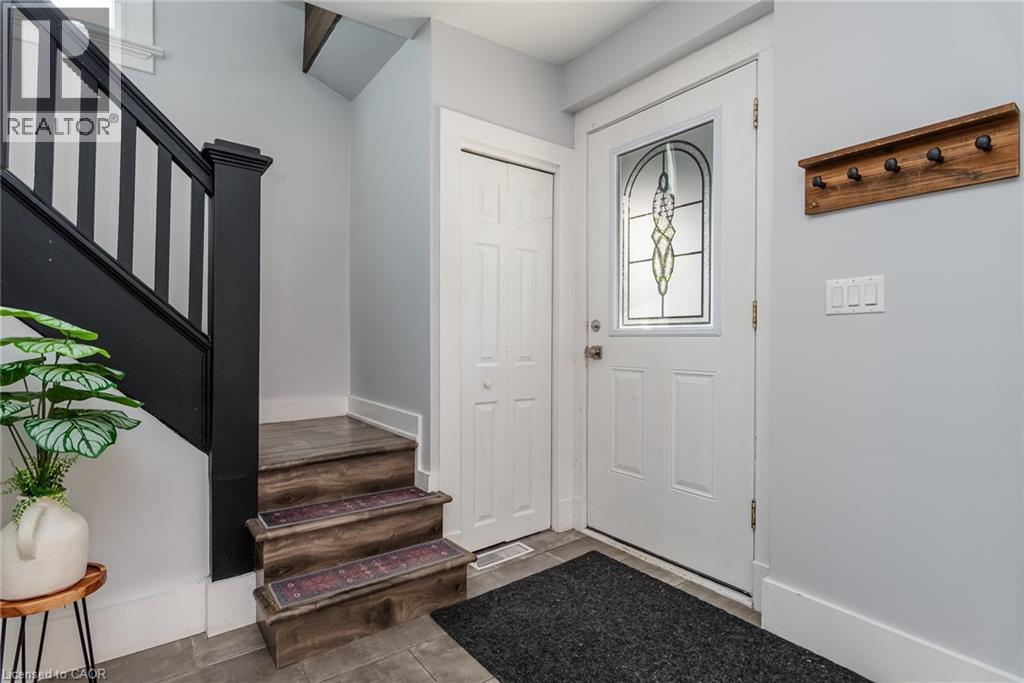 40 Woodland Avenue, Kitchener, Ontario  N2M 3G7 - Photo 5 - 40835085
