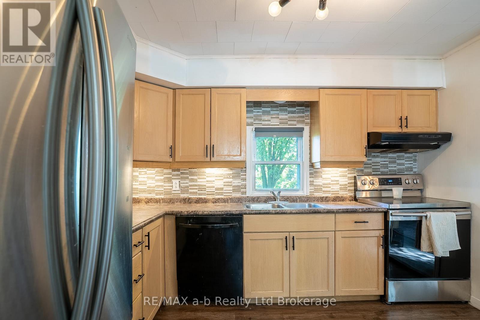 80 Stover Street N, Norwich, Ontario  N0J 1P0 - Photo 9 - X13238766
