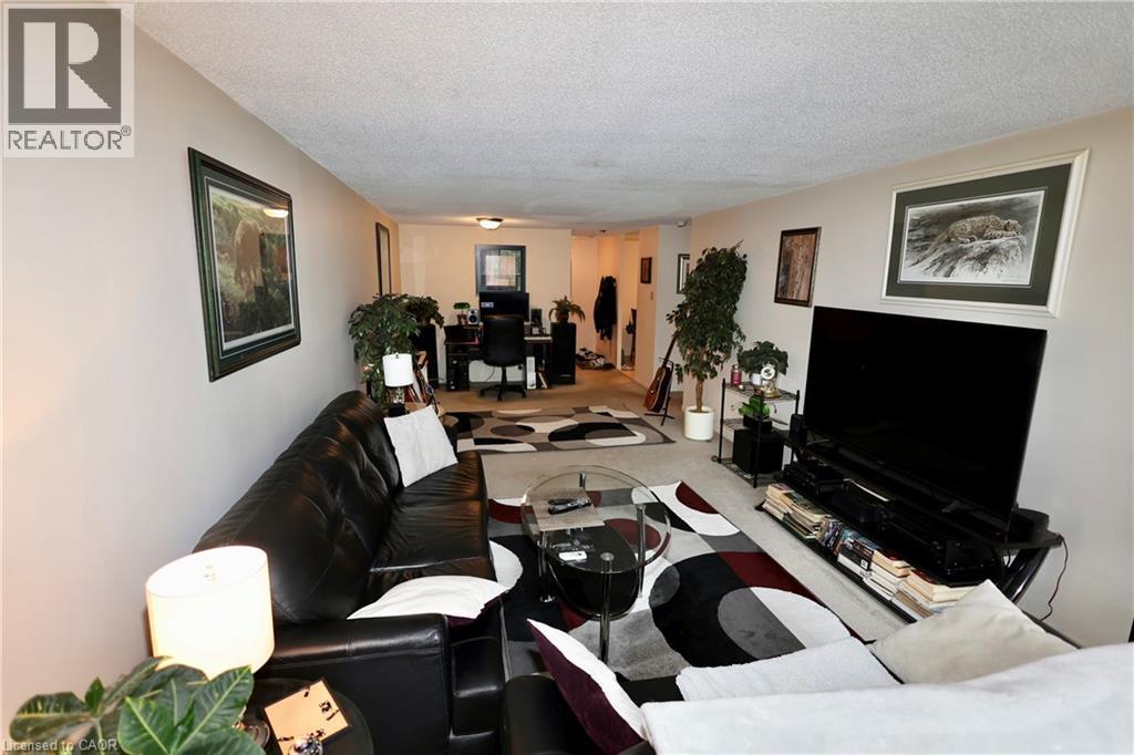 55 Green Valley Drive Unit# 404, Kitchener, Ontario  N2P 1Z6 - Photo 4 - 40832993