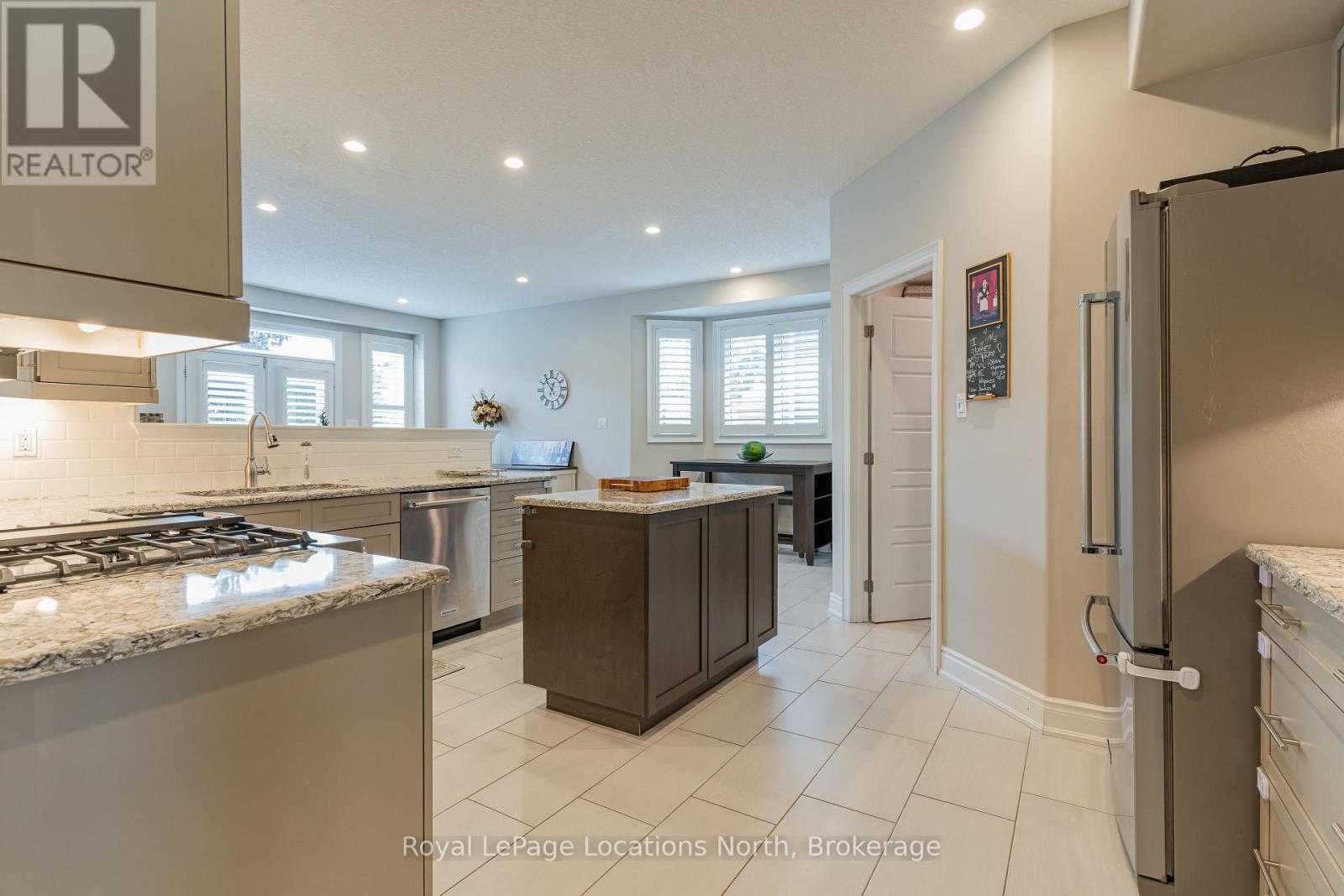 14 Wilson Street, Collingwood, Ontario  L9Y 0Y9 - Photo 5 - S13238890