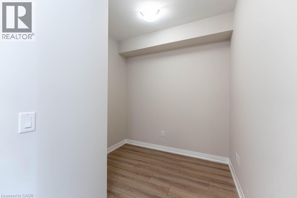 120 Springvalley Crescent Unit# 104, Hamilton, Ontario  L9C 0G2 - Photo 12 - 40836610