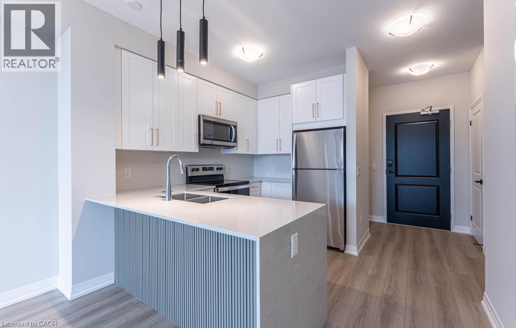 120 Springvalley Crescent Unit# 104, Hamilton, Ontario  L9C 0G2 - Photo 5 - 40836610