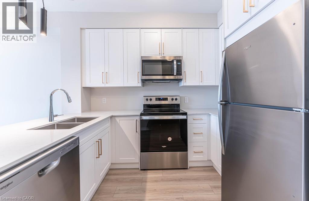 120 Springvalley Crescent Unit# 104, Hamilton, Ontario  L9C 0G2 - Photo 9 - 40836610