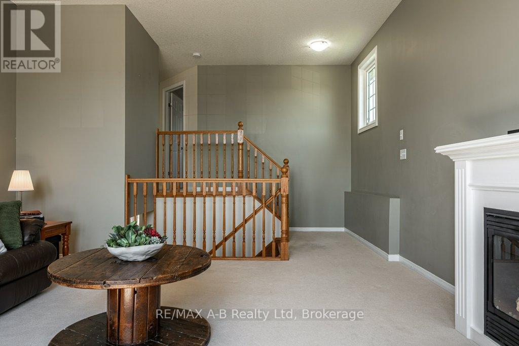 310 Wettlaufer Street, East Zorra-Tavistock, Ontario  N0B 2R0 - Photo 20 - X13238808