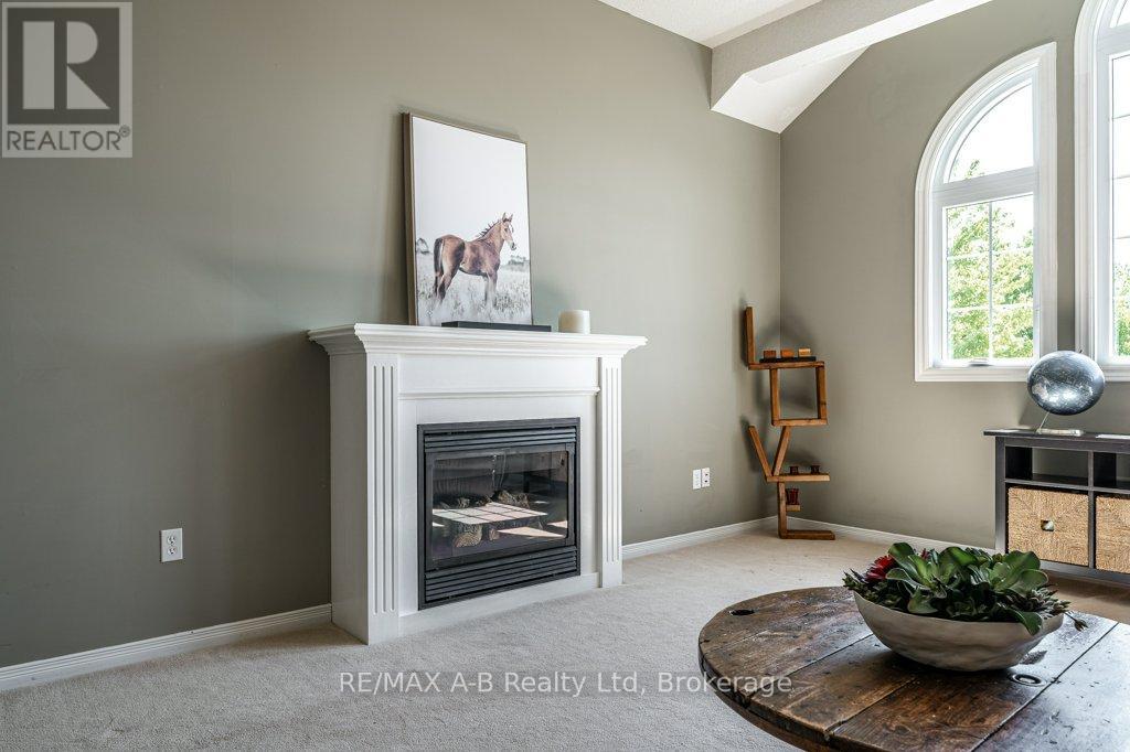310 Wettlaufer Street, East Zorra-Tavistock, Ontario  N0B 2R0 - Photo 22 - X13238808