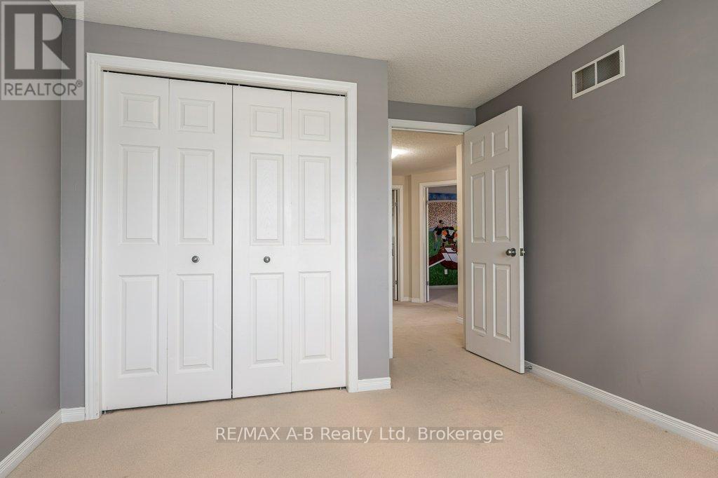 310 Wettlaufer Street, East Zorra-Tavistock, Ontario  N0B 2R0 - Photo 27 - X13238808