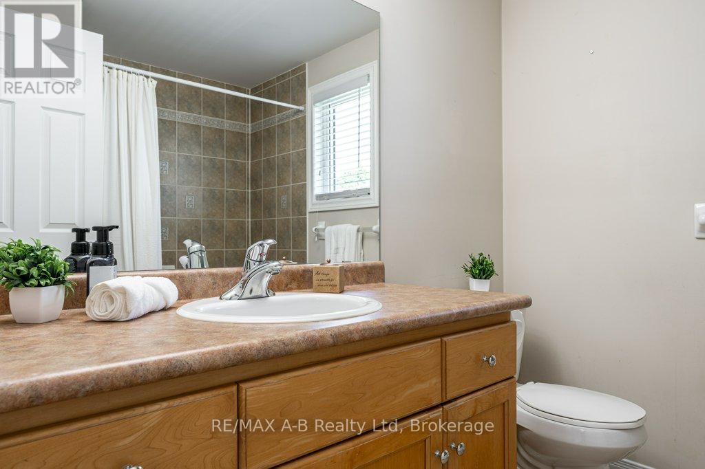310 Wettlaufer Street, East Zorra-Tavistock, Ontario  N0B 2R0 - Photo 29 - X13238808