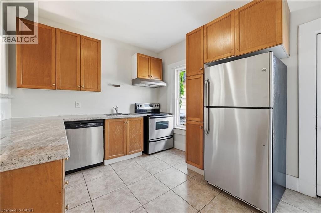 343 Cumberland Avenue, Hamilton, Ontario  L8M 2A4 - Photo 12 - 40834118