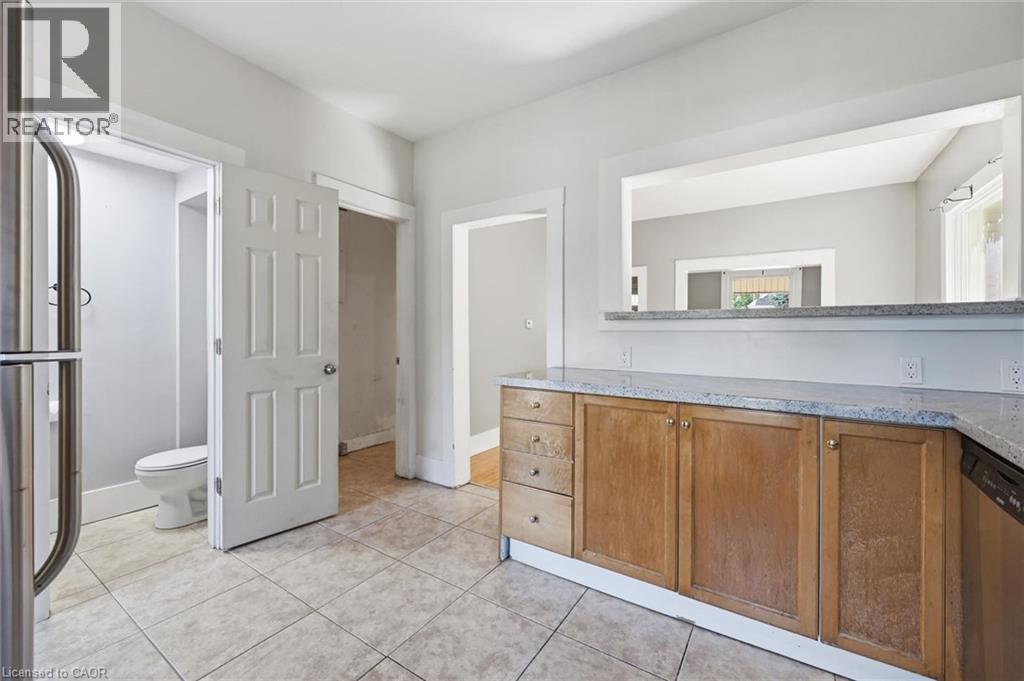 343 Cumberland Avenue, Hamilton, Ontario  L8M 2A4 - Photo 15 - 40834118