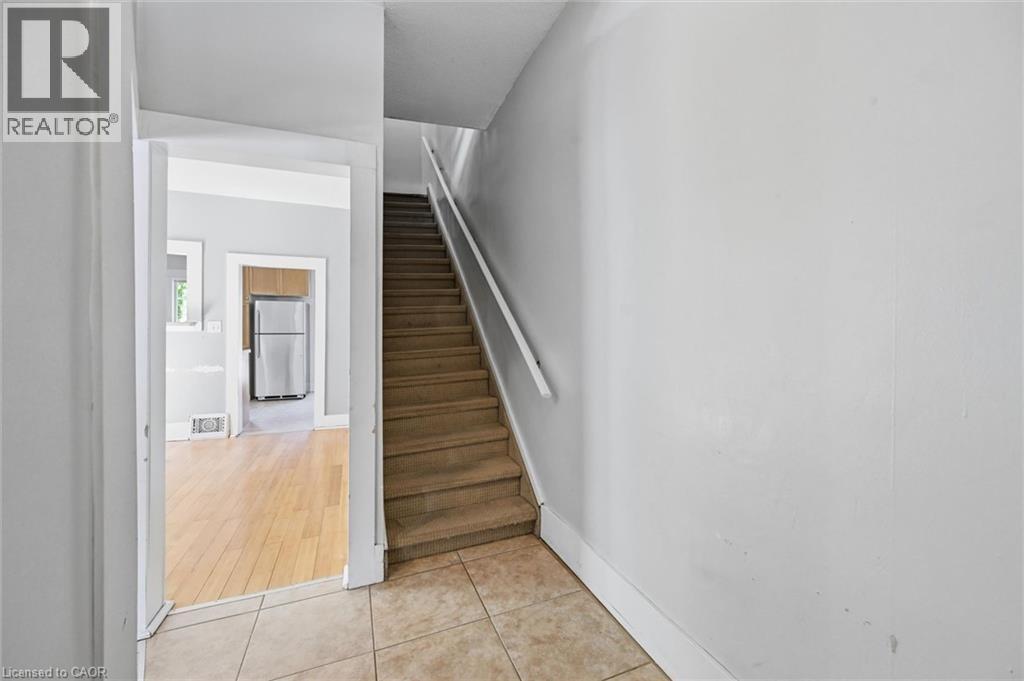 343 Cumberland Avenue, Hamilton, Ontario  L8M 2A4 - Photo 18 - 40834118