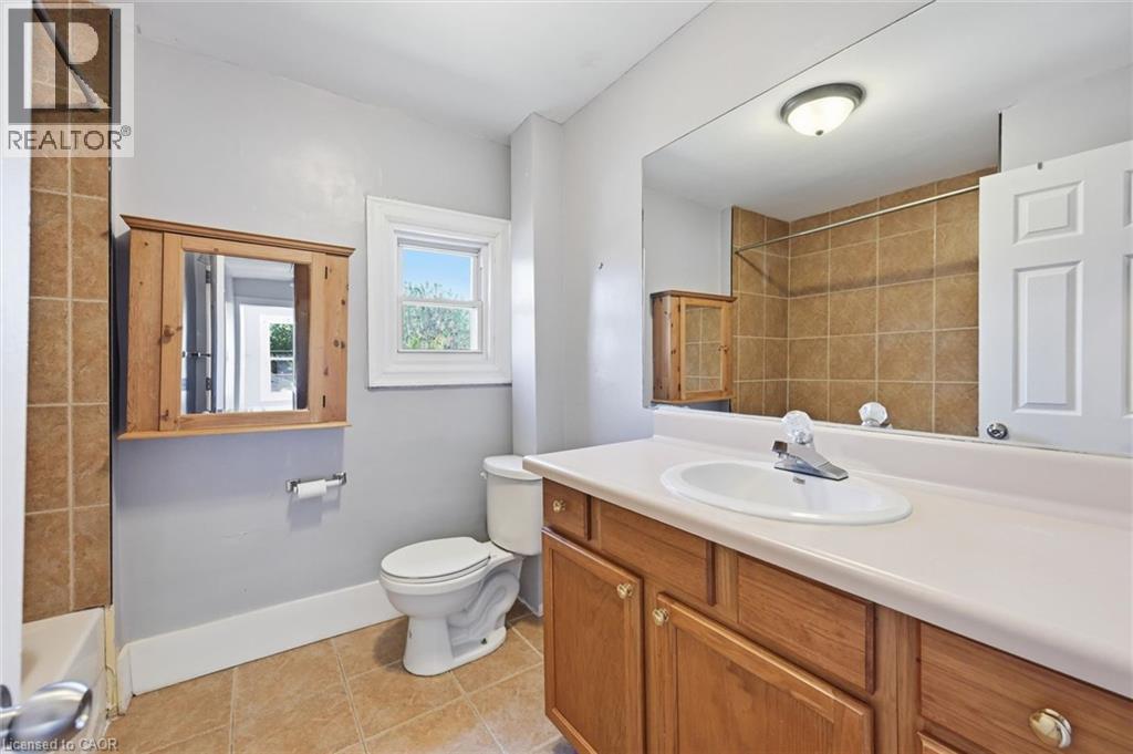 343 Cumberland Avenue, Hamilton, Ontario  L8M 2A4 - Photo 20 - 40834118
