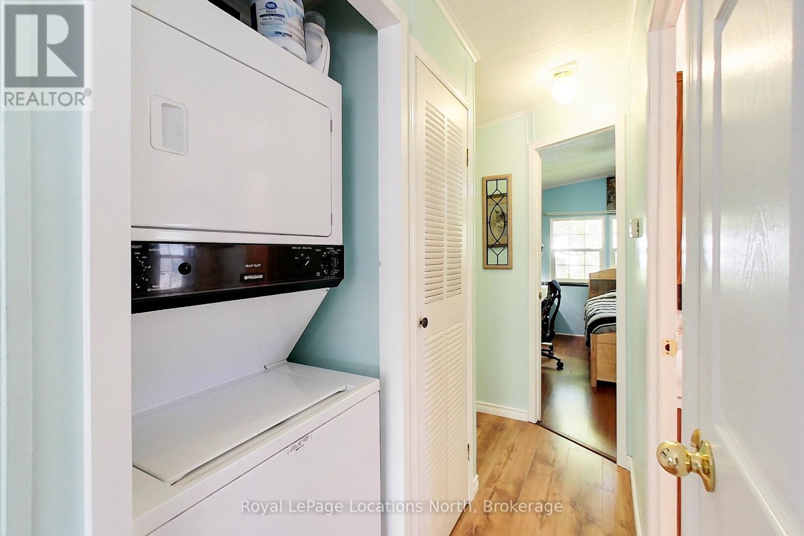 55 Topaz Street, Wasaga Beach, Ontario  L9Z 1X7 - Photo 13 - S13239498