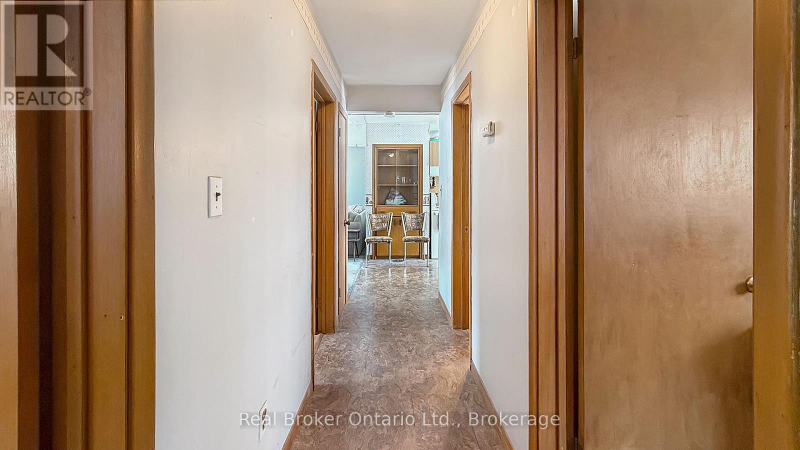 815 Albert Street E, West Grey, Ontario  N0G 1C0 - Photo 10 - X13239520
