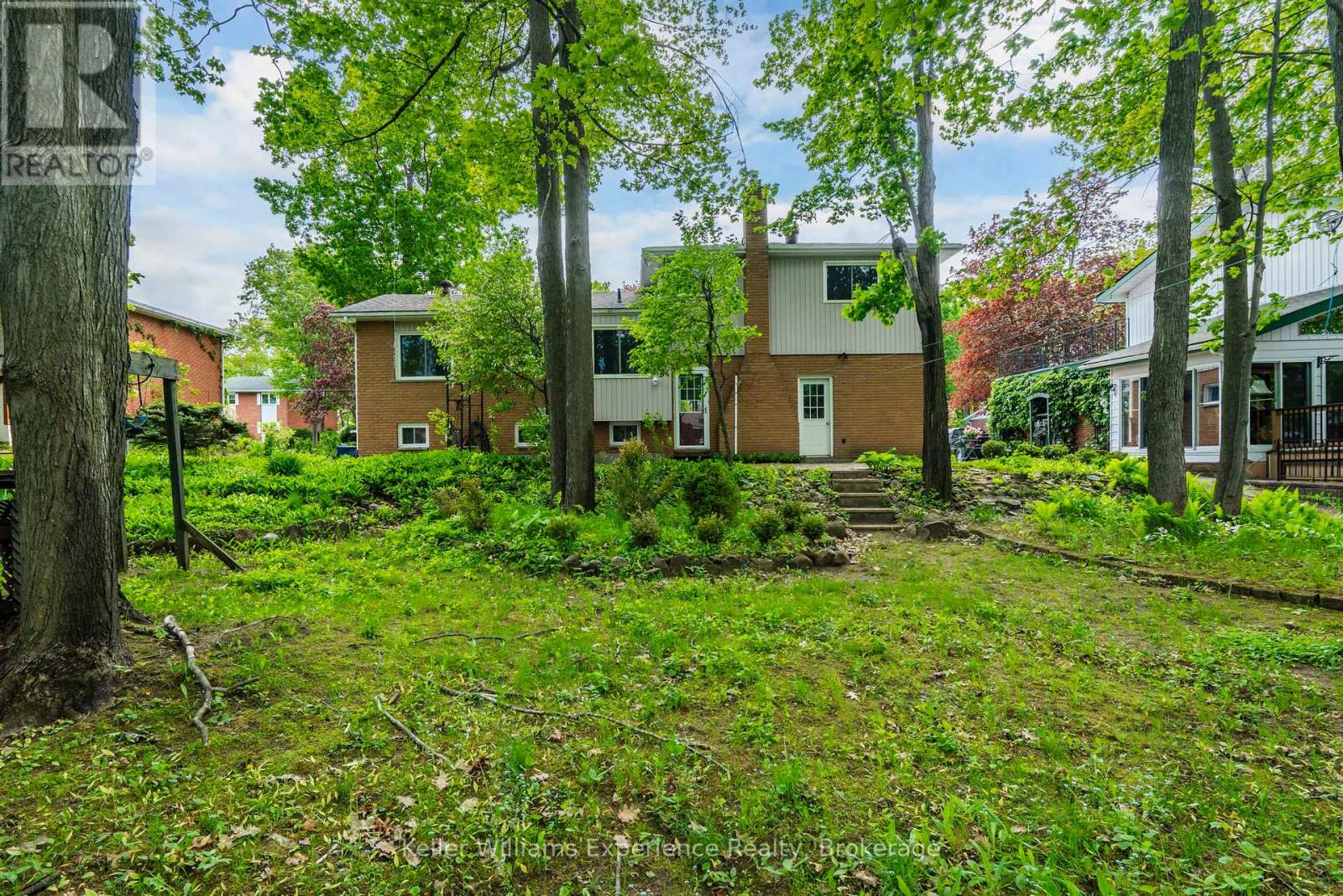 19 Viel Street, Penetanguishene, Ontario  L9M 1J1 - Photo 46 - S13239740