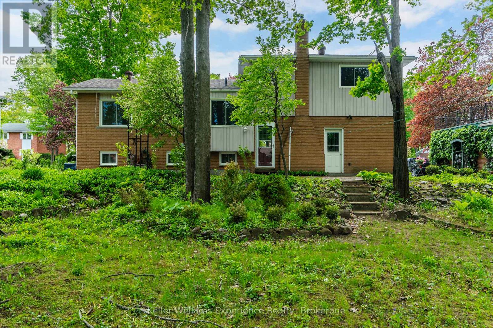 19 Viel Street, Penetanguishene, Ontario  L9M 1J1 - Photo 47 - S13239740