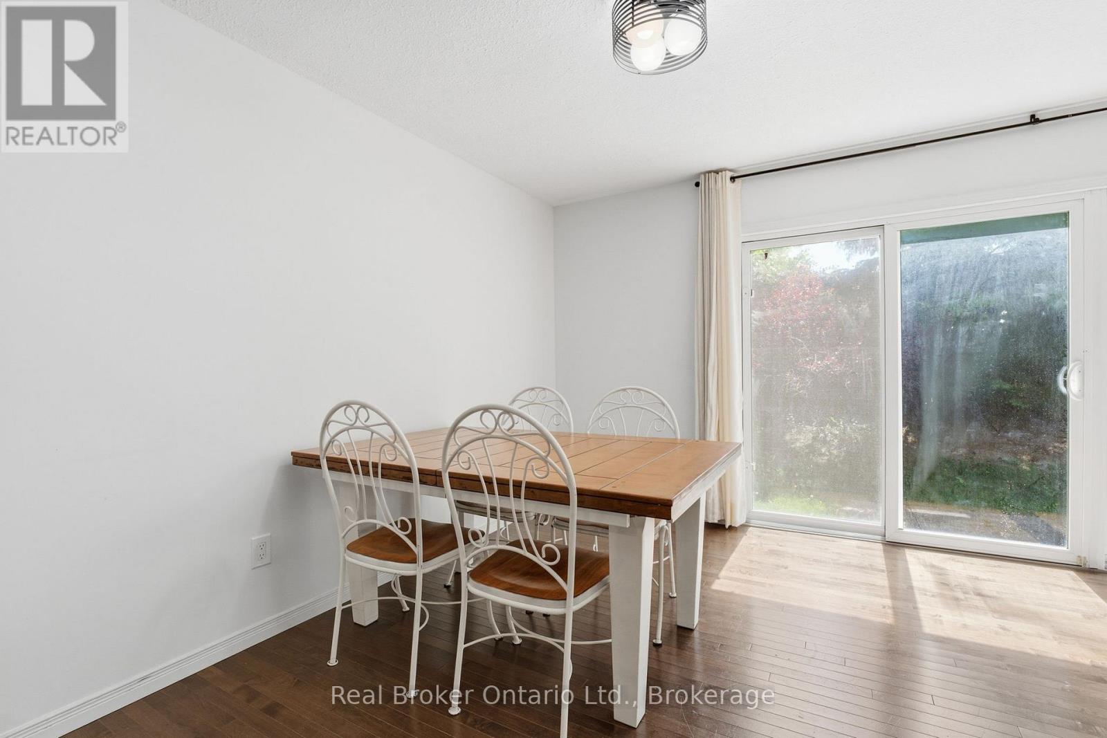 19 - 10 Fallowfield Drive, Kitchener, Ontario  N2C 0A4 - Photo 12 - X13239552