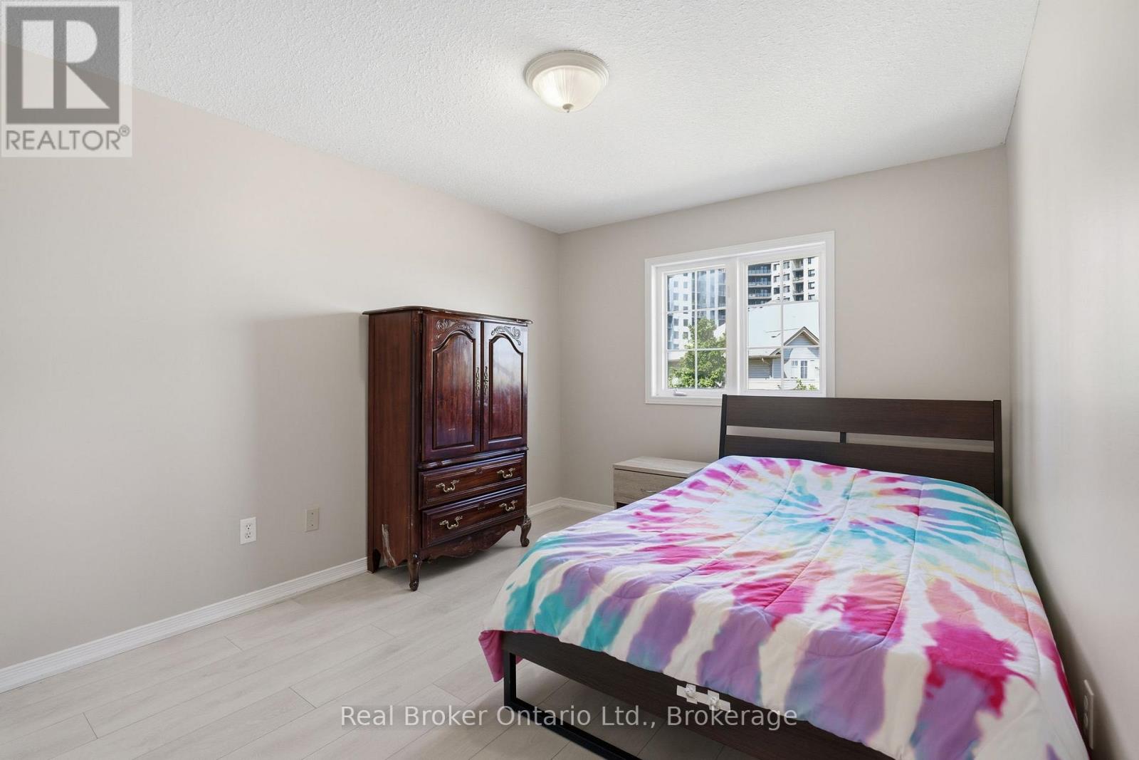 19 - 10 Fallowfield Drive, Kitchener, Ontario  N2C 0A4 - Photo 17 - X13239552