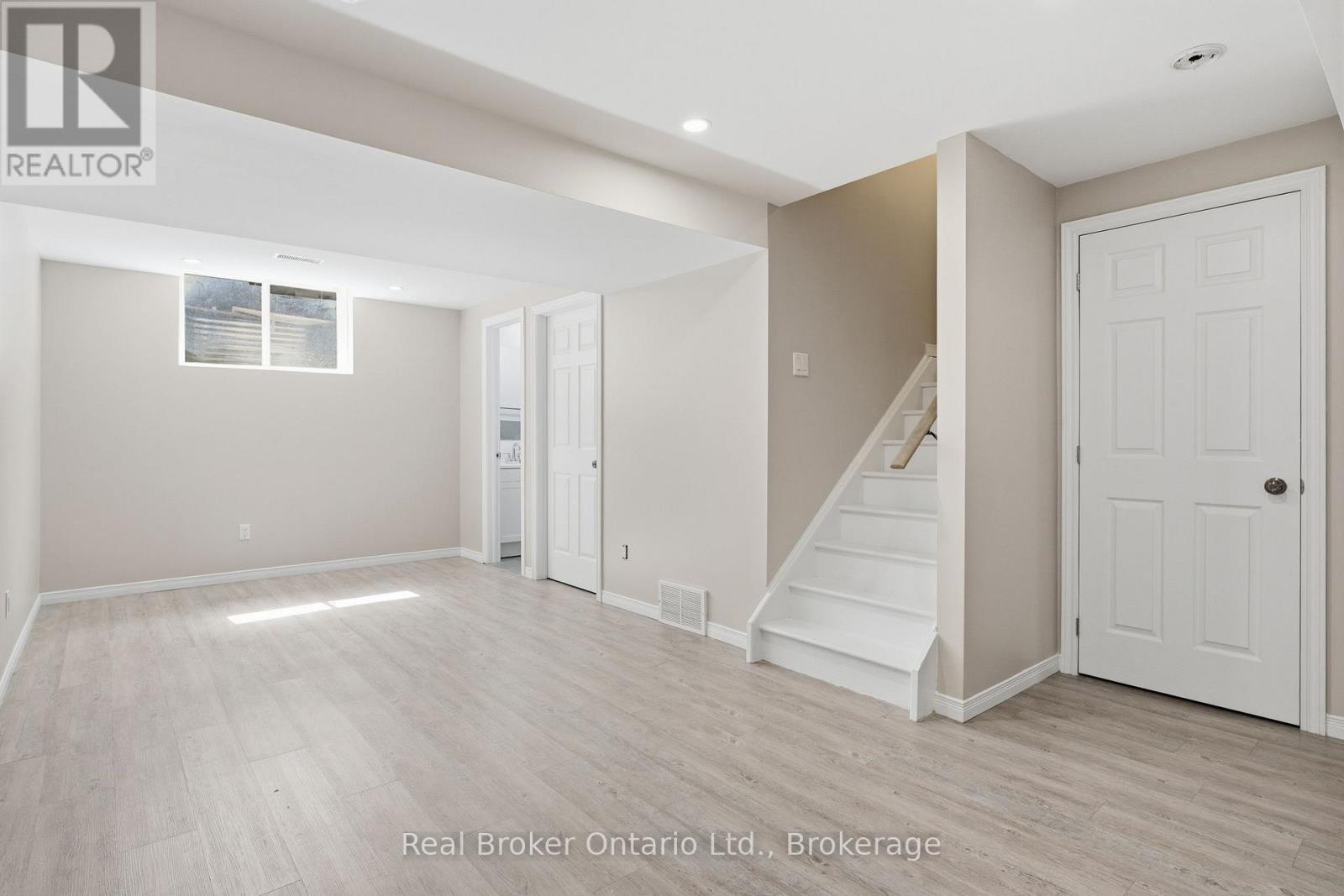 19 - 10 Fallowfield Drive, Kitchener, Ontario  N2C 0A4 - Photo 22 - X13239552