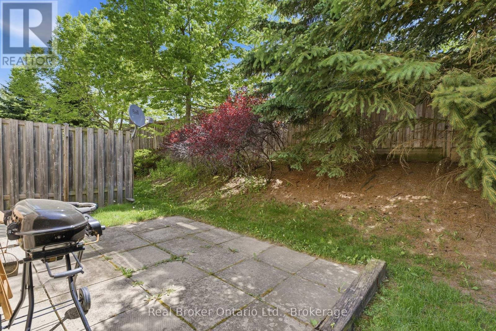 19 - 10 Fallowfield Drive, Kitchener, Ontario  N2C 0A4 - Photo 27 - X13239552