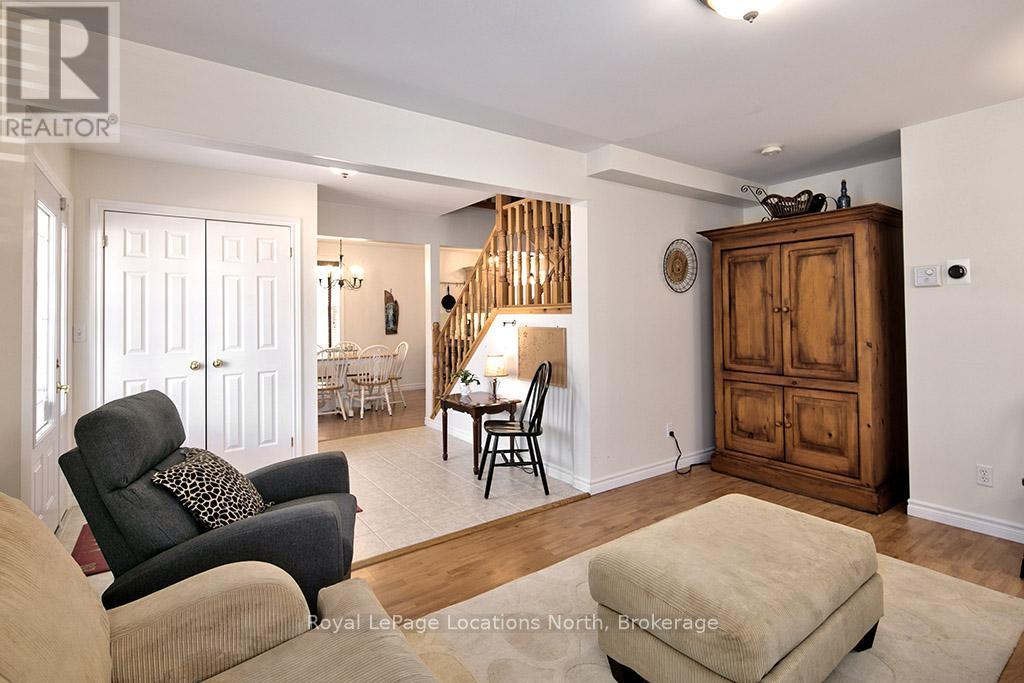 166 Raglan Street, Grey Highlands, Ontario  N0C 1E0 - Photo 8 - X13239728