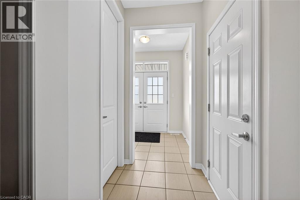 20 Armes Street, Hamilton, Ontario  L0R 1C0 - Photo 7 - 40836698
