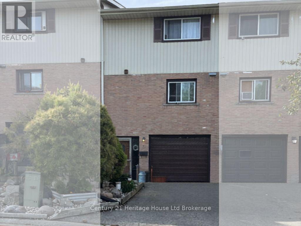 12 Marlboro Court, Woodstock, Ontario  N4S 8P4 - Photo 2 - X13239928