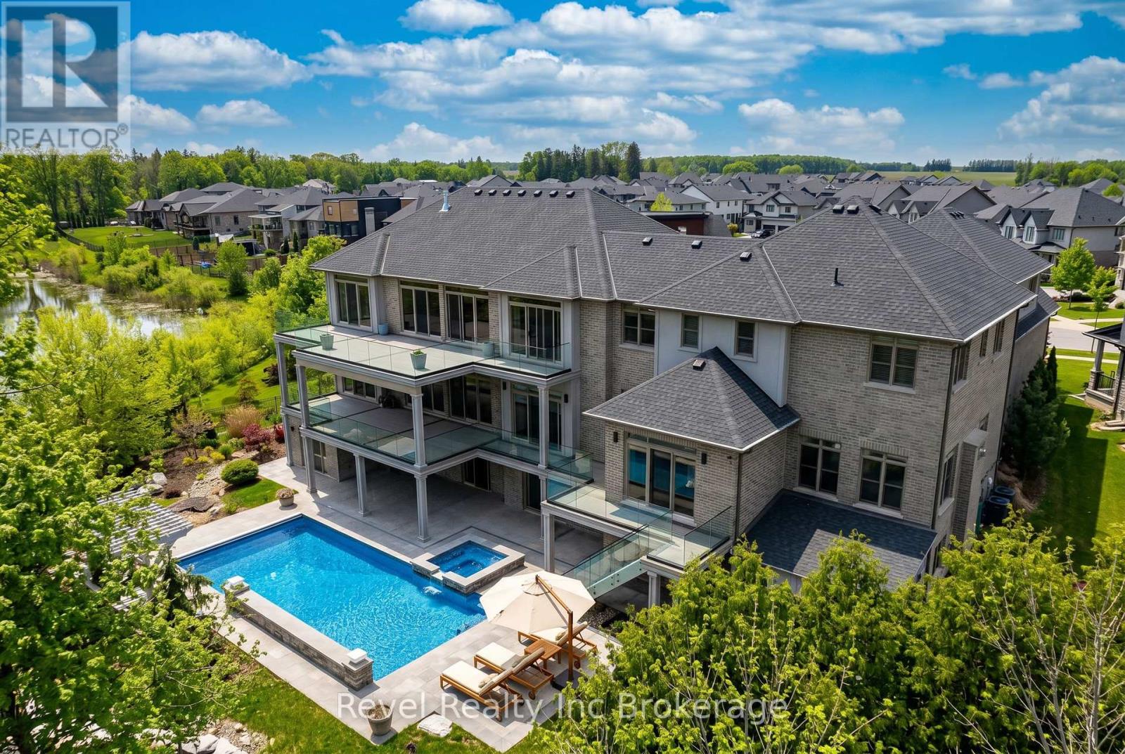 241 Tamarack Boulevard, Woodstock, Ontario  N4S 0E4 - Photo 3 - X13240222