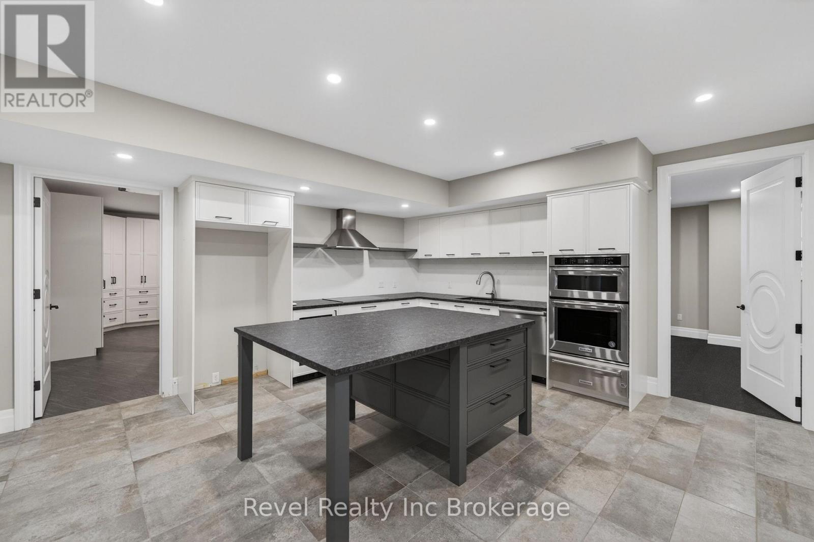 241 Tamarack Boulevard, Woodstock, Ontario  N4S 0E4 - Photo 30 - X13240222